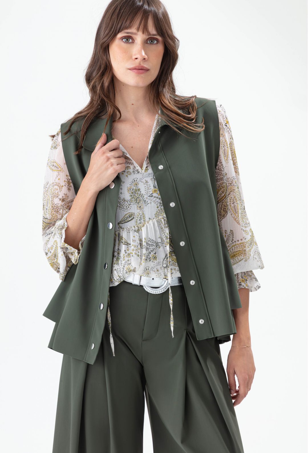 VESTE OMA