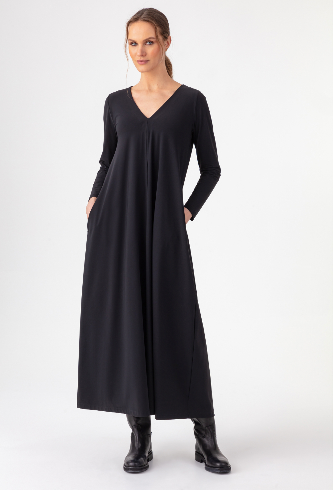 Robe longue Elyna noire en jersey technique